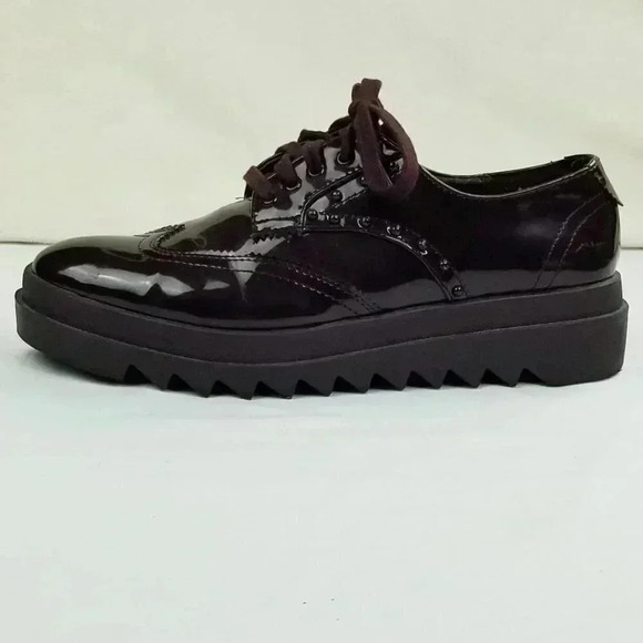 Zara Women Size 38 (U.S. 7.5-8) Patent Leather - Picture 1 of 12
